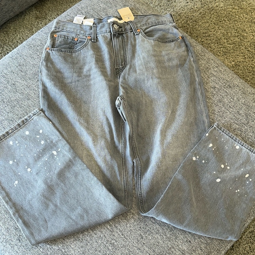 LEVIS - Picture 2 of 5